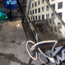 Fish Tanks 