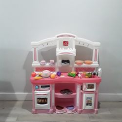 Step 2 Play Kitchen For Toddlers 