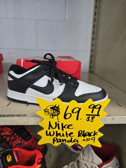 Nike Panda Dunks size 9