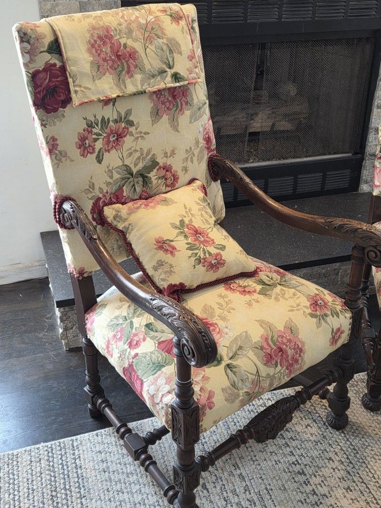 Pair Of Vintage French Louis XIV Style Carved Frame Fauteuil
