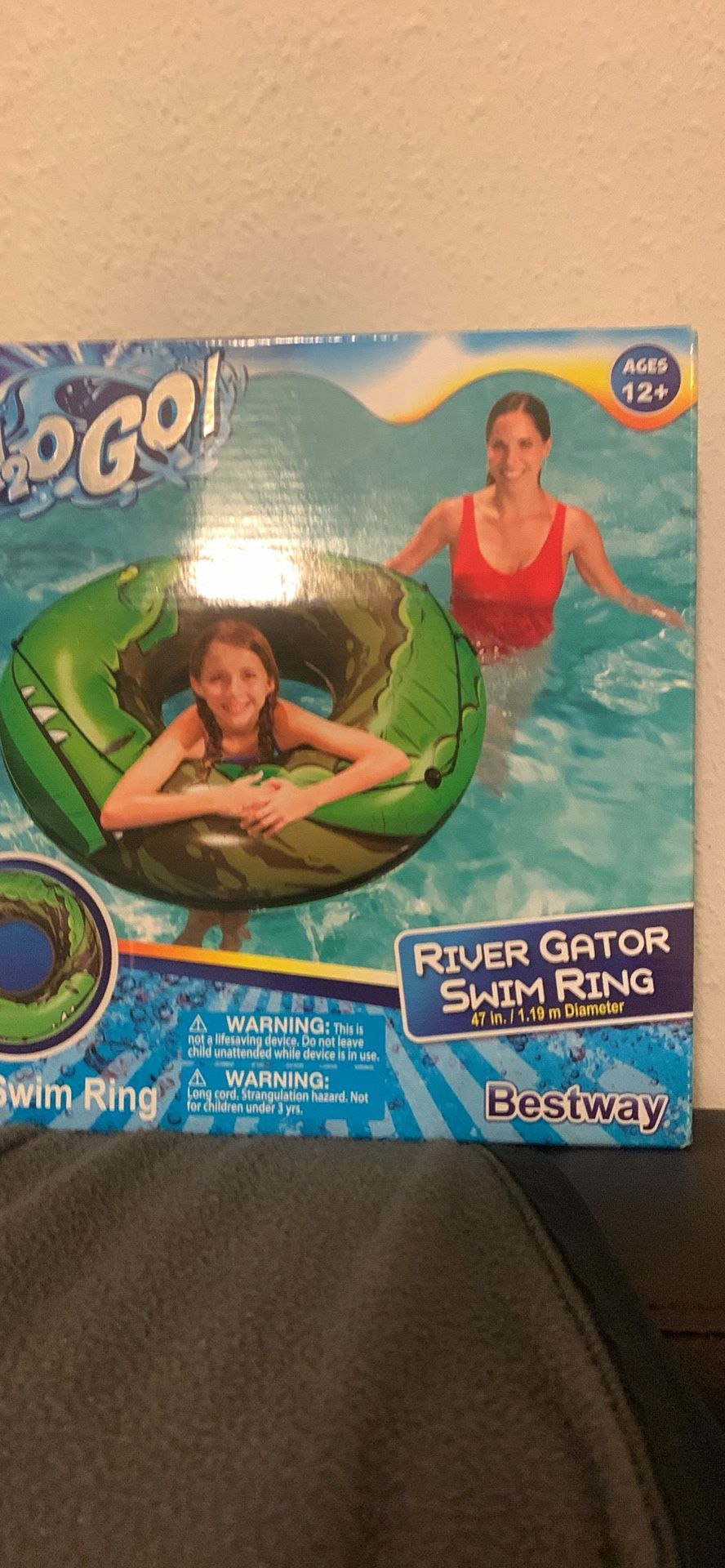 Swim Ring 47"