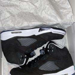 Jordan 5 Moonlight 