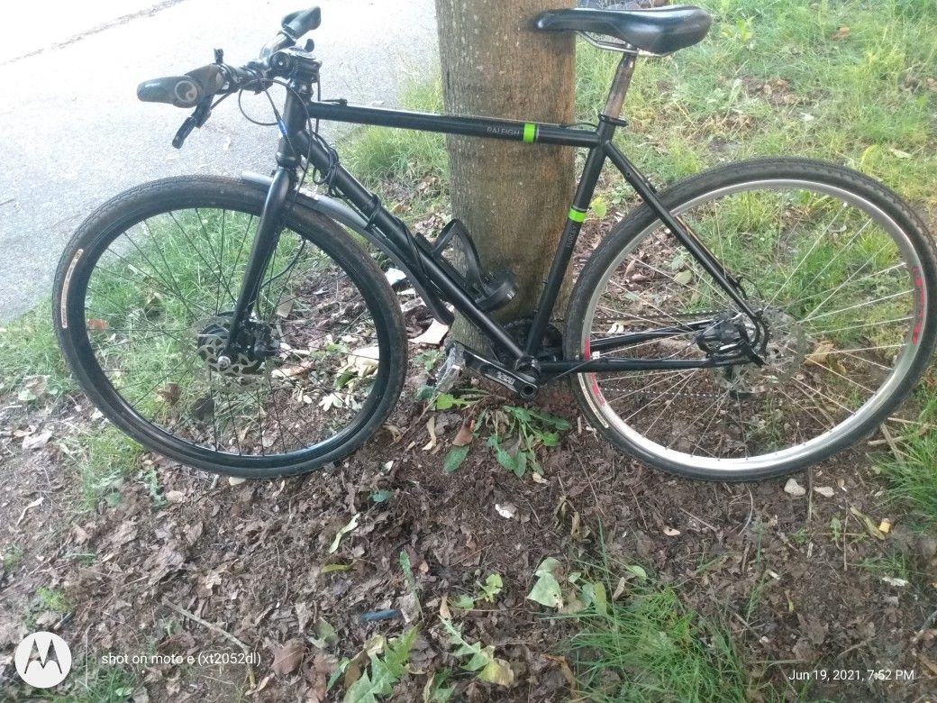 Clean Reileh Mountain Bike 10/10 Condition Normal Wear And No Issue with Brakes And Gears All Work