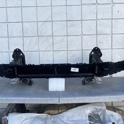 2019-2024 MERCEDES GLE FRONT BUMPER REINFORCEMENT IMPACT BAR OEM USED #5733
