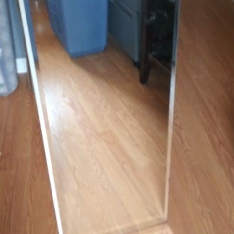 Mirror Cabinet (Wall Mount)