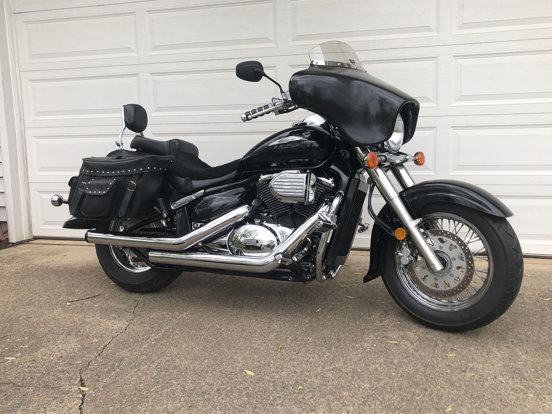 Custom Suzuki ‘02 Intruder VL800