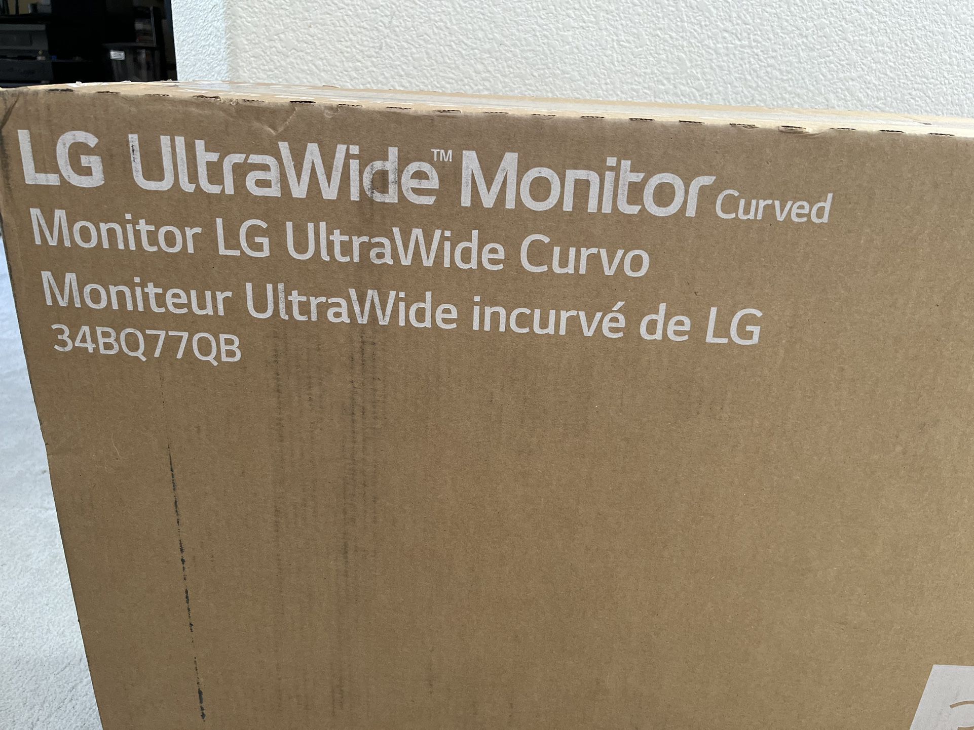 LG 34 UltraWide Curved IPS Monitor 