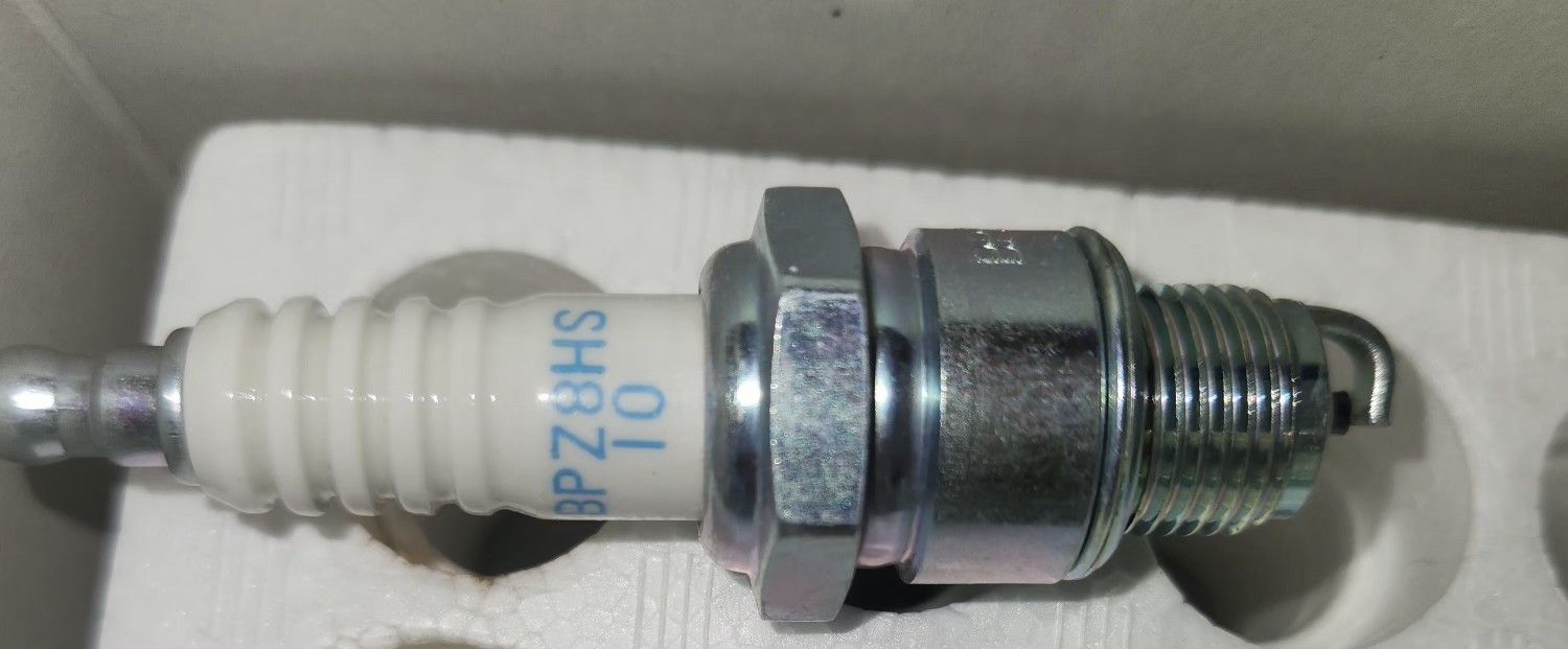 BPZ-8HS-10 / MERCURY outboard Motor Spark Plugs (6 Total)