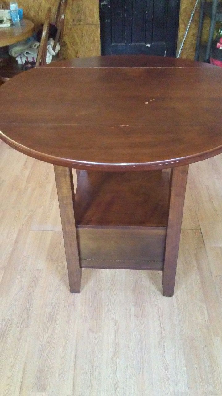 Foldable Table