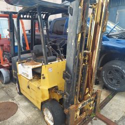 4000 Lb Hyster Forklift
