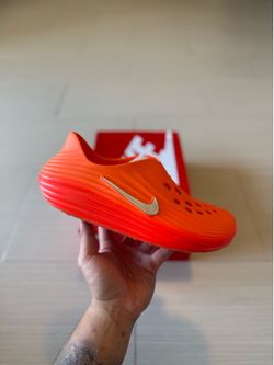 Nike react rejuven8 safety orange size 9