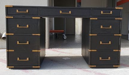 Cayden campaign desk deals