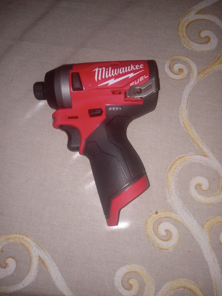 New Milwaukee M12 Fuel 1/4 Hex Impact Tool Only