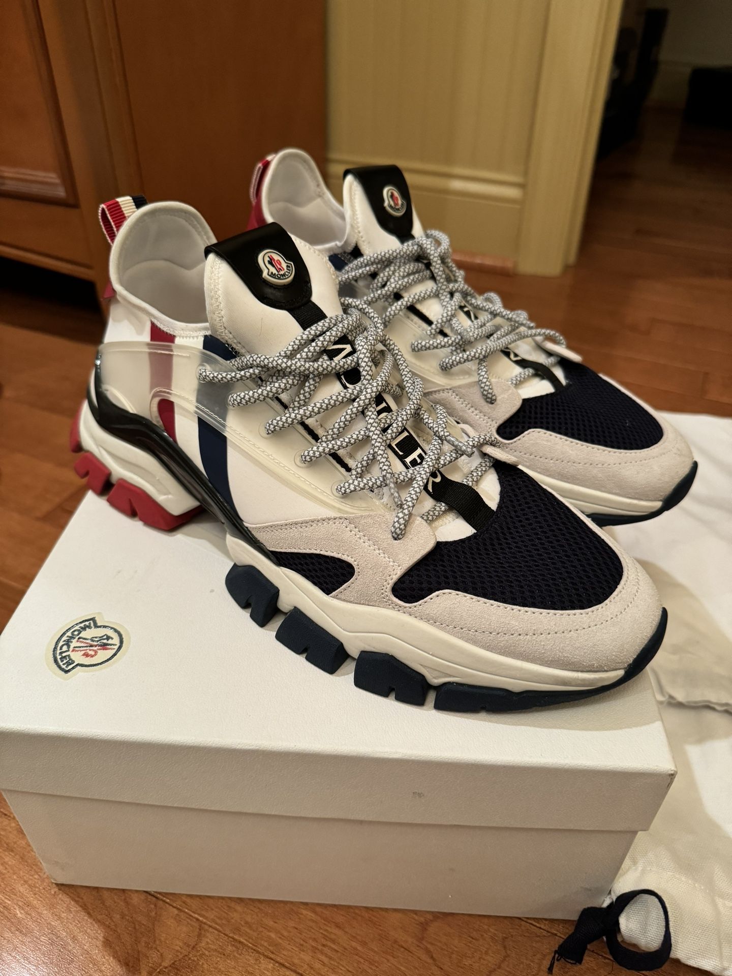 Moncler Trevor Sneakers Men White Red Blue Size 10.5 44