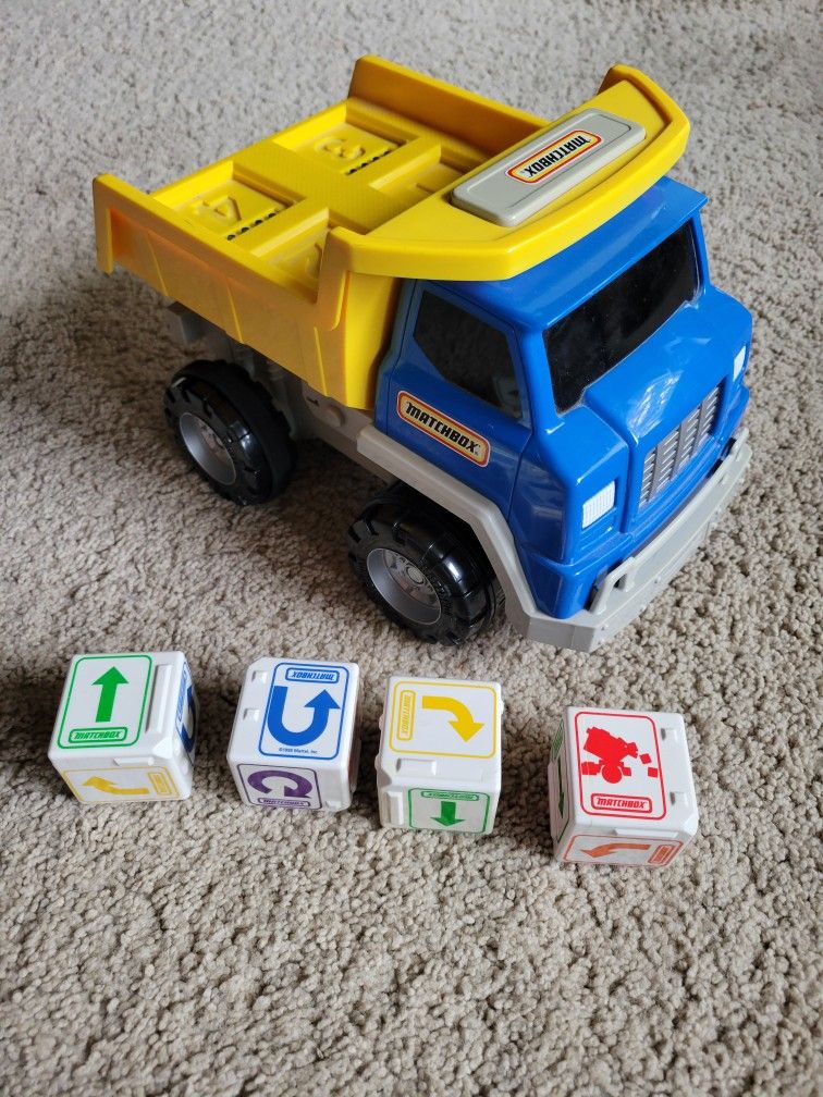 Rare Mattel Matchbox Programmable Dump Truck  with blocks