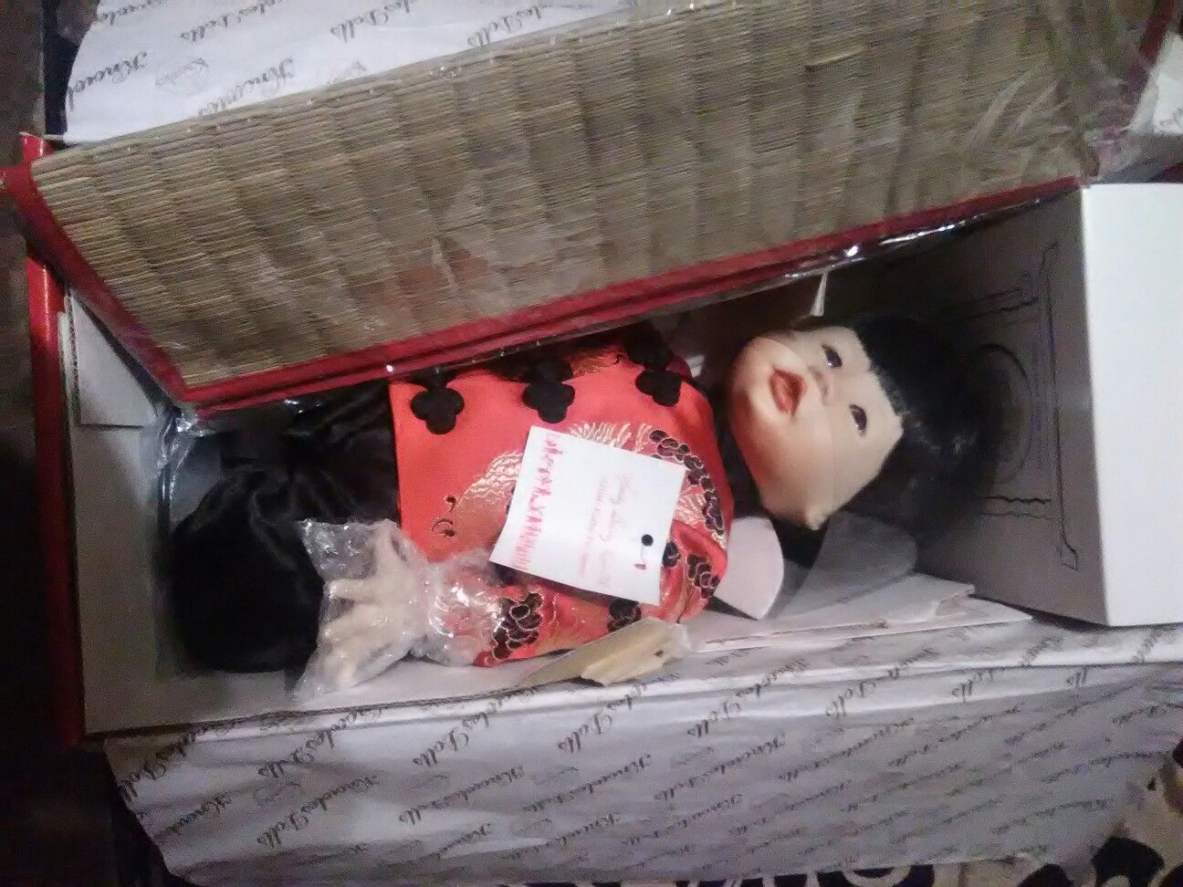 Brand New International Festival of Toys Tots Asian doll with Gong stand and accessory