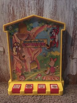 Vintage Winnie-the-Pooh...Bee’N-Hunny Game