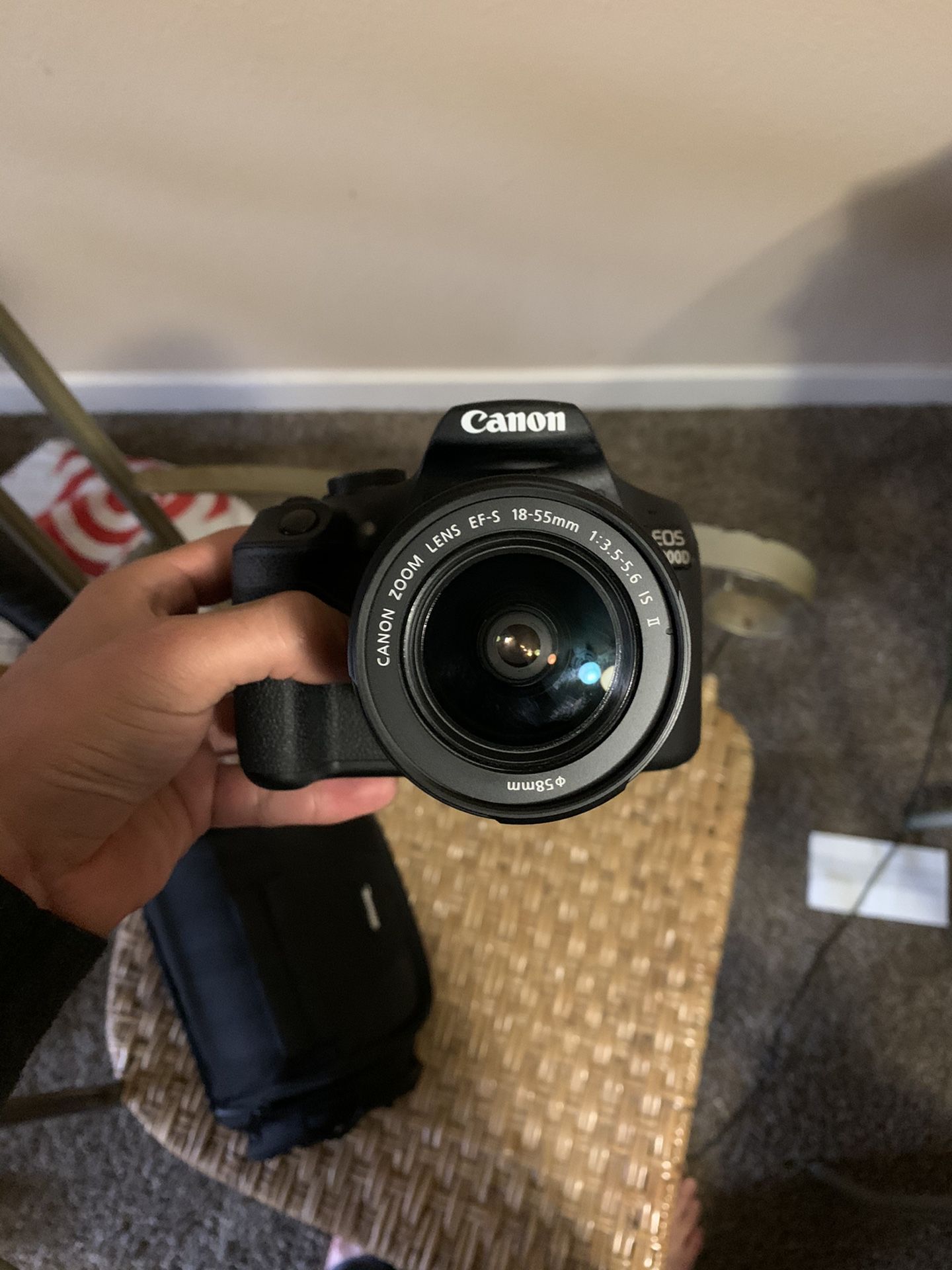 Canon camera EOS2000D