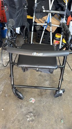 Drive walker with wheels and break