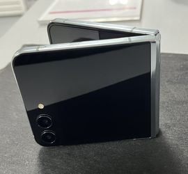 Samsung Galaxy Z Flip 5 