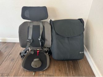 WAYB pico travel car seat