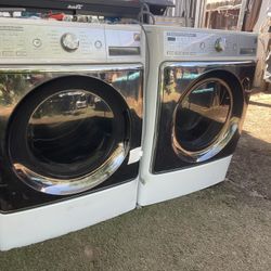 Kenmore Elite Washer And GAS Dryer