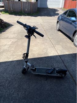 Schwinn electric scooter