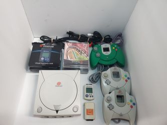 Complete Dreamcast Bundle, Controllers, VMU, Audio/Video Cords