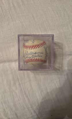 500 Home run Club Sighned Ball With Auth