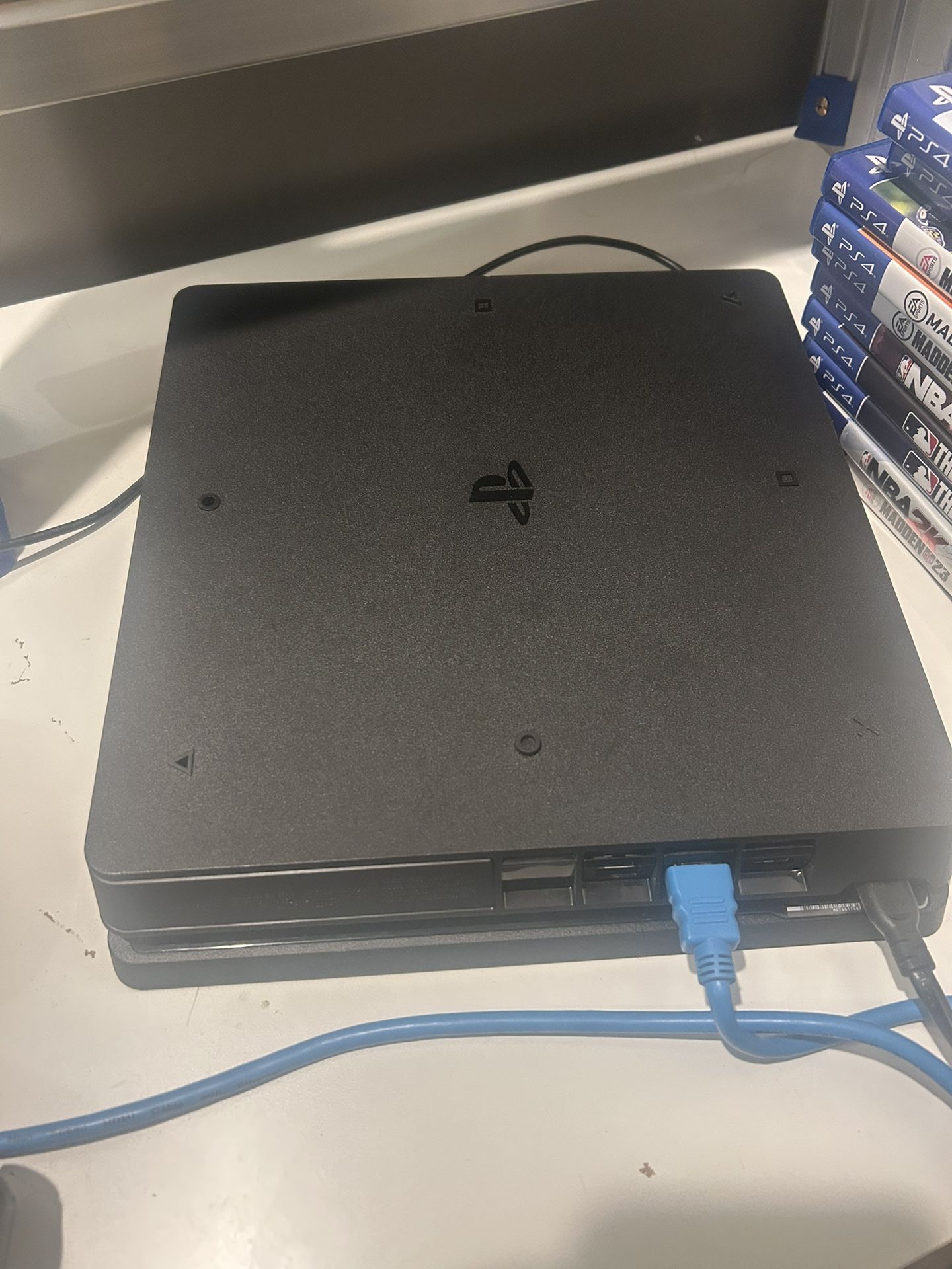 PlayStation 4 Console