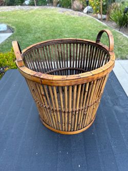 Mid Century Modern Basket