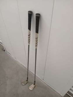 Titleist rh wedges 52&56 degrees $70takesBoth