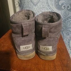 Ugg Women's Boots Size 7