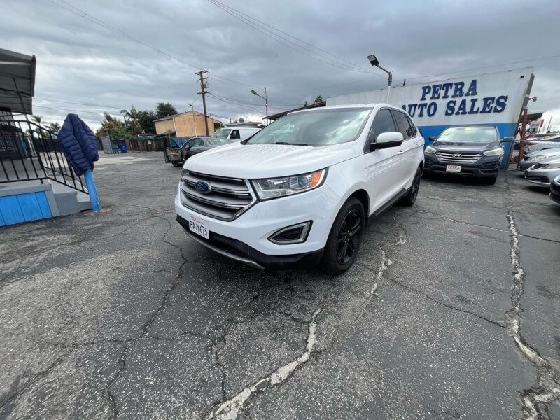 2016 Ford Edge
