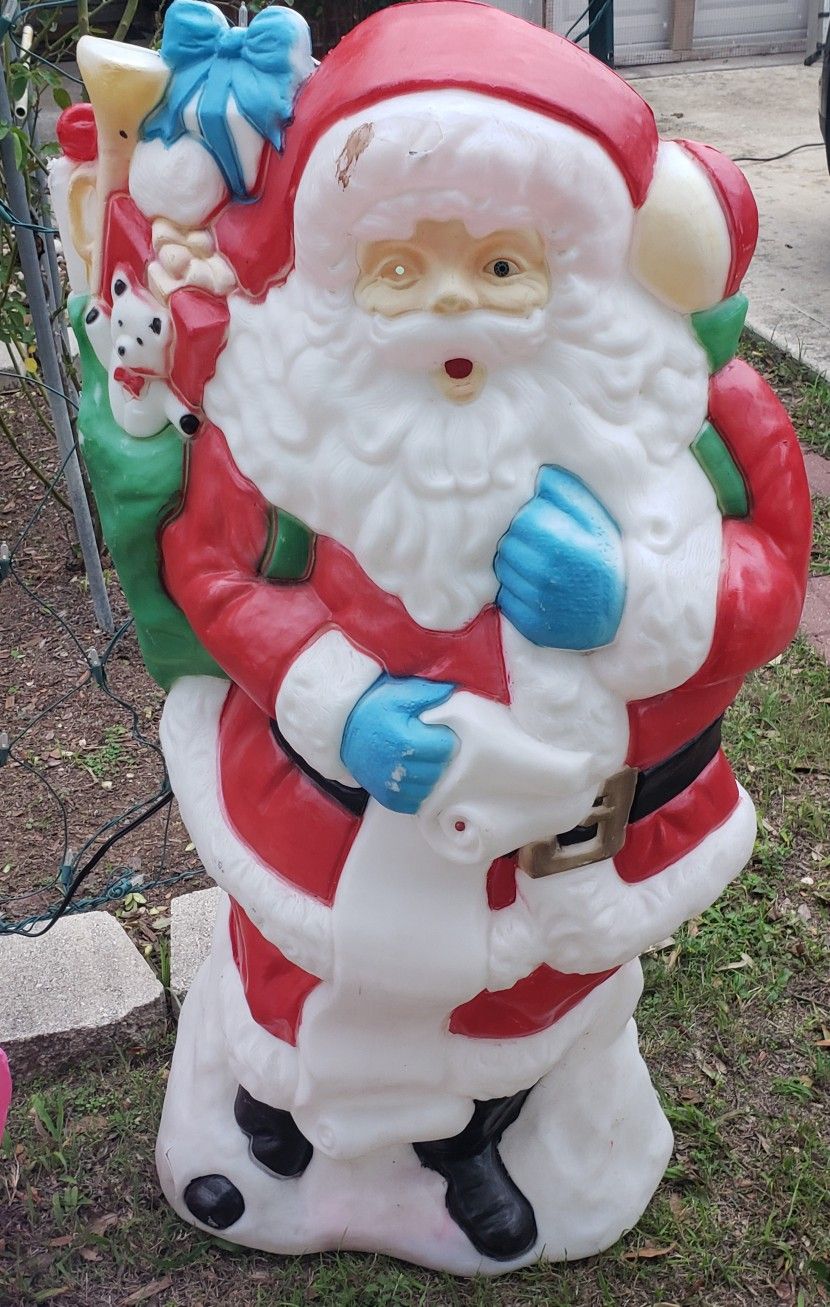 Vintage Santa Blow Mold Yard Art Plastic Desco Christmas 