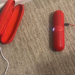 Beats Pill