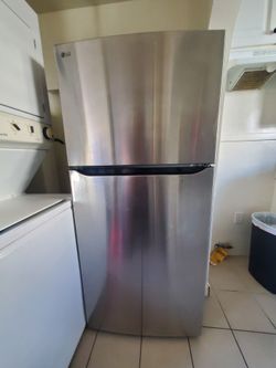 LG FRIDGE