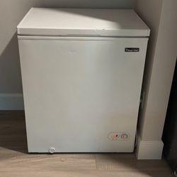 Deep Freezer like New. Works Well. 175.00 Or B/O