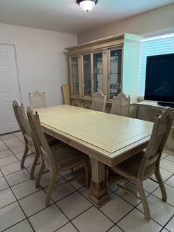 Neoclassical Dining Room Set with China Cabinet and 6 Chairs