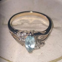 14k White Gold Aquamarine & Diamond Ring 