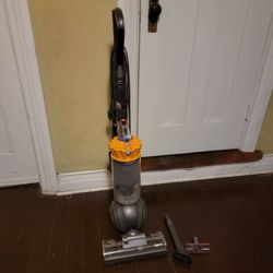 Dyson DC40 Multi Floor Upright Vacuum With Accessories