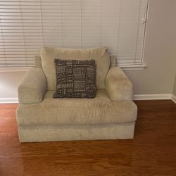 Couch & OS Chair