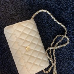 Cc Crossbody