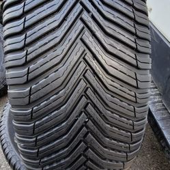 New Tires  Size 225/60/18 Michelin Cross Climate2 All Season 