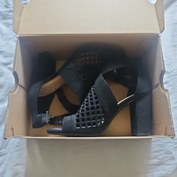 Size 6 Heels 