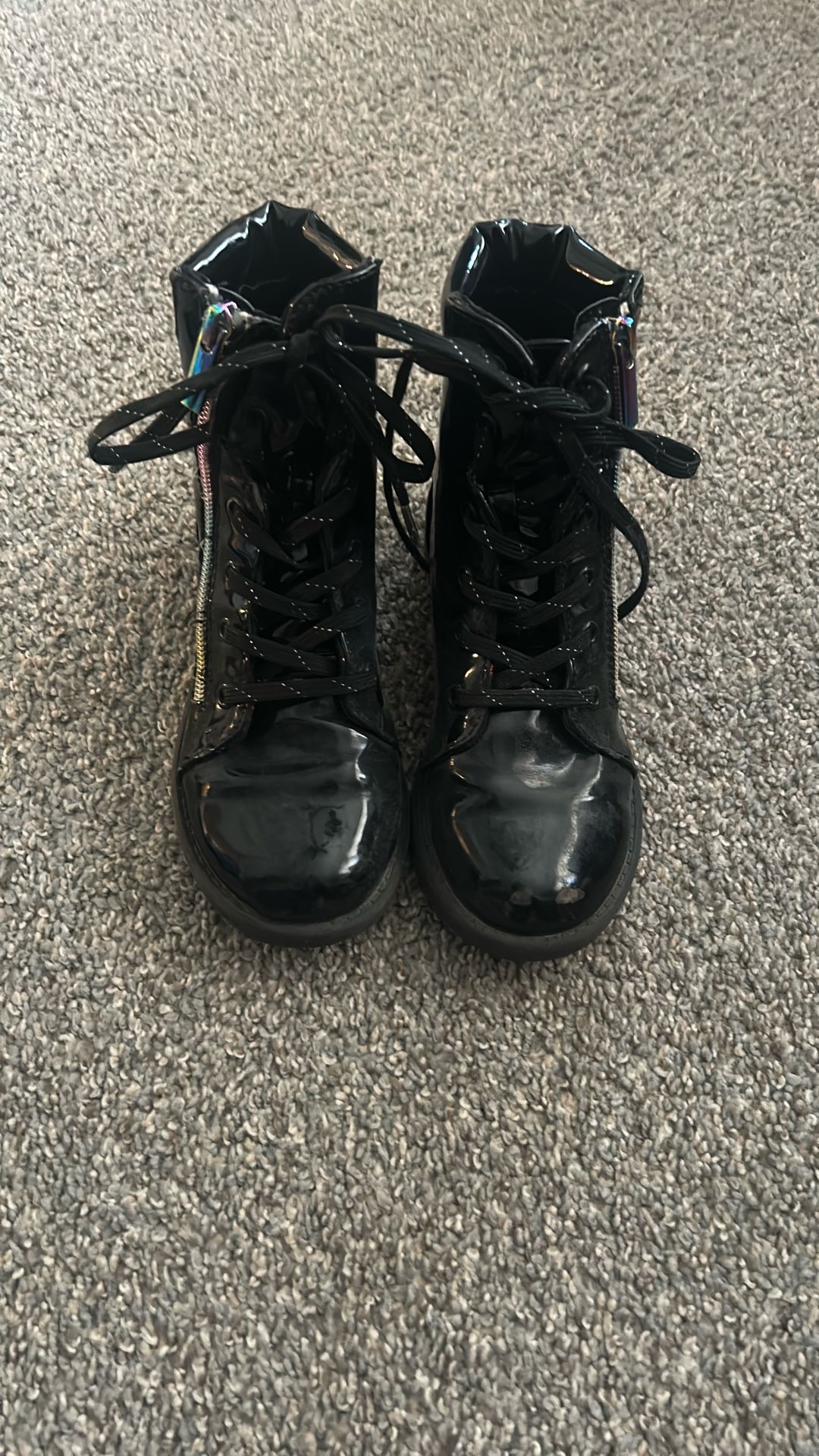 Girl’s Black Boots