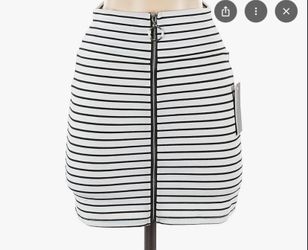 XL zipper skirt Popular Basics brand