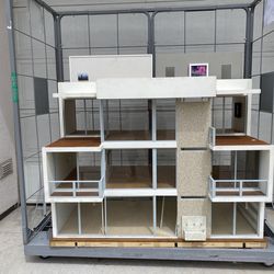 Large 1:12 modern dollhouse needs reno