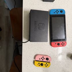 Nintendo Switch 
