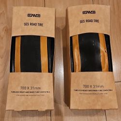 Brand NEW! Enve SES 31mm Tan Wall Tires 